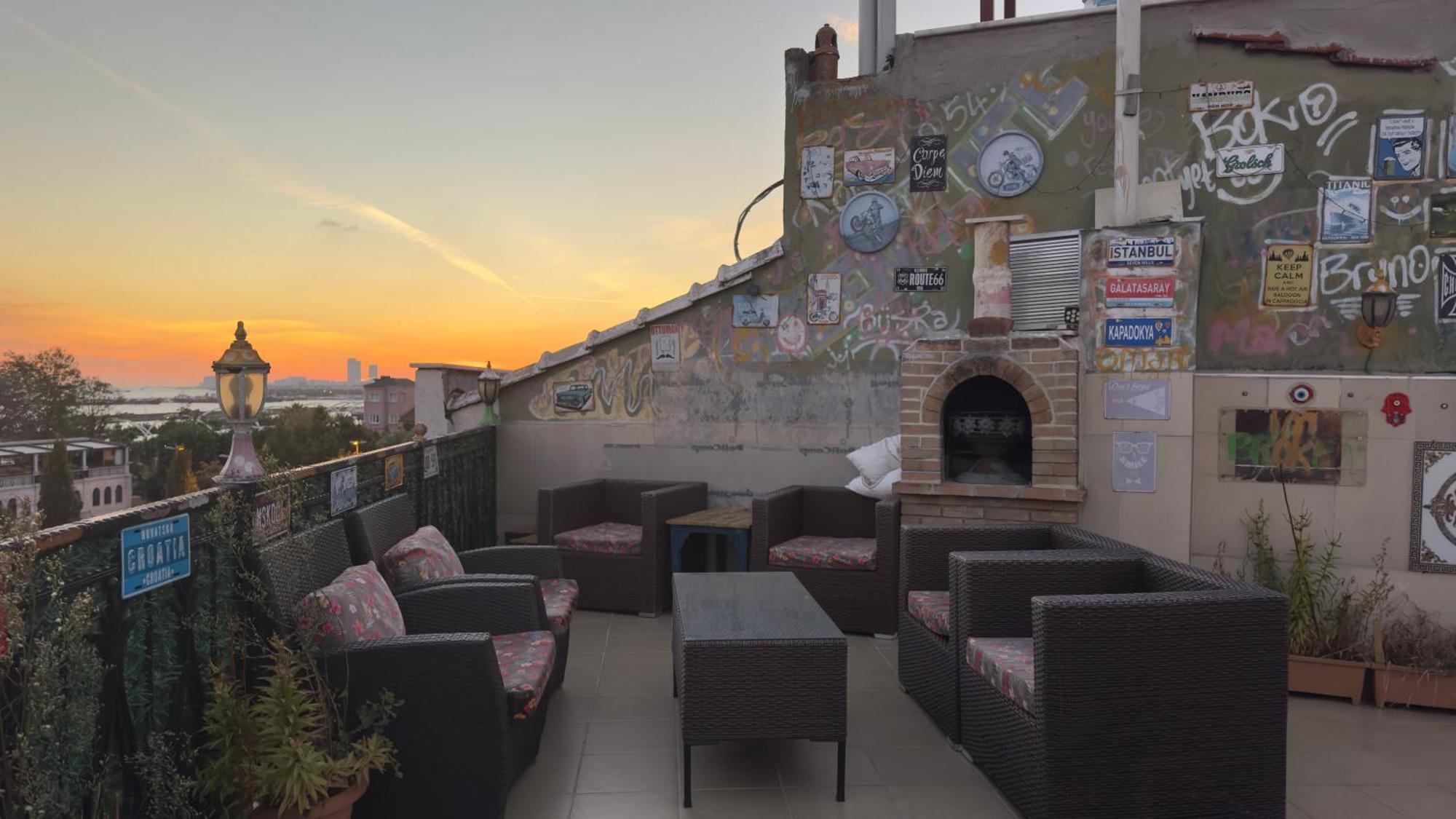 Green Life Apart Hotel Istanbul Exterior photo